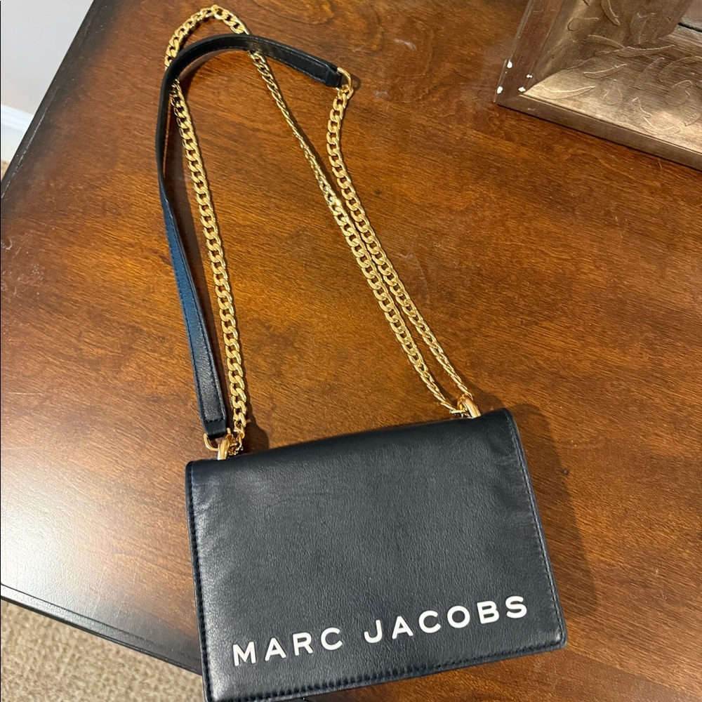 Marc Jacob’s black purse crossbody or shoulder bag
